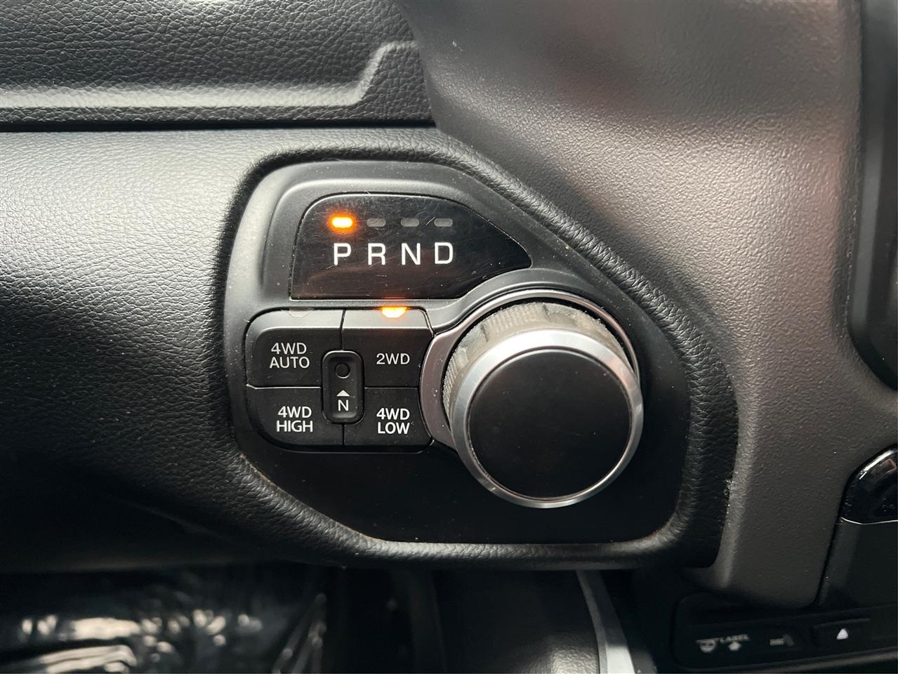 RAM 1500 Big Horn/Lone Star 4x4 Crew Cab 5'7" Box 2019