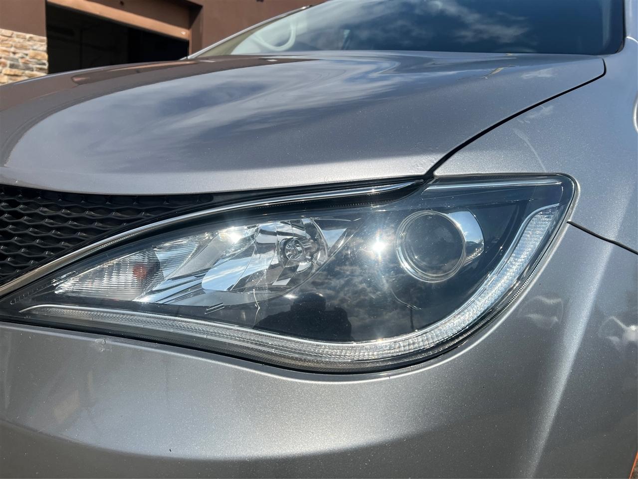 Chrysler Pacifica Touring-L FWD 2017