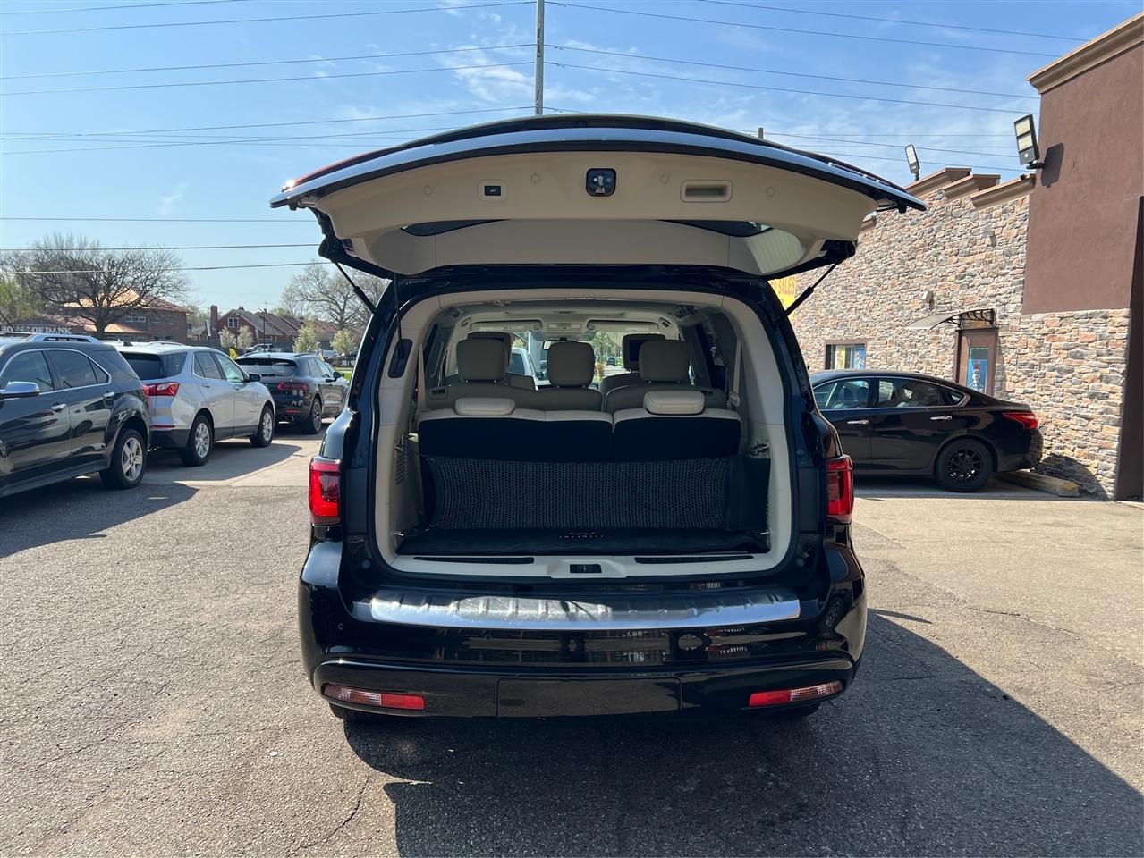 Infiniti QX80 AWD 2018