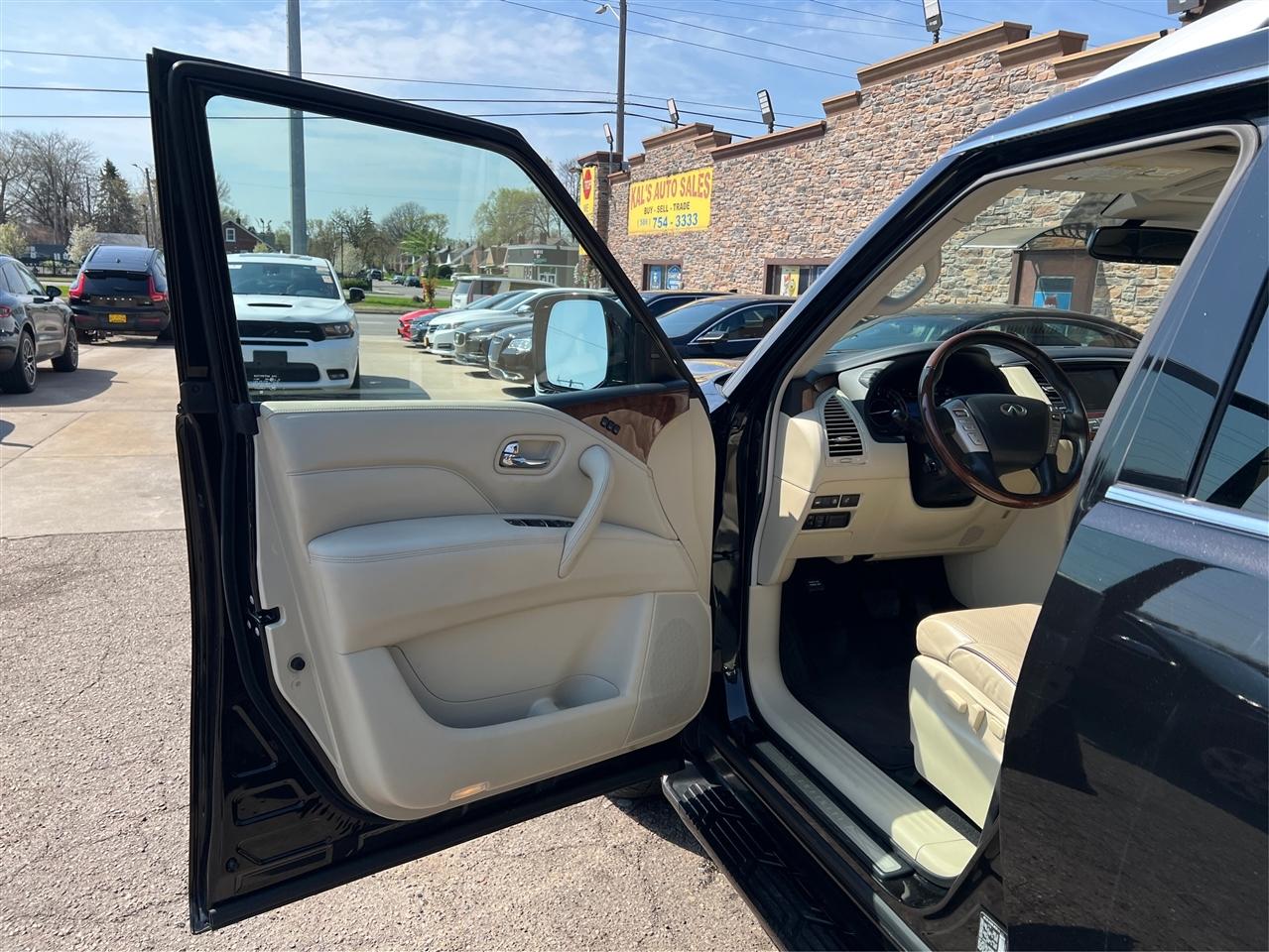 Infiniti QX80 AWD 2018