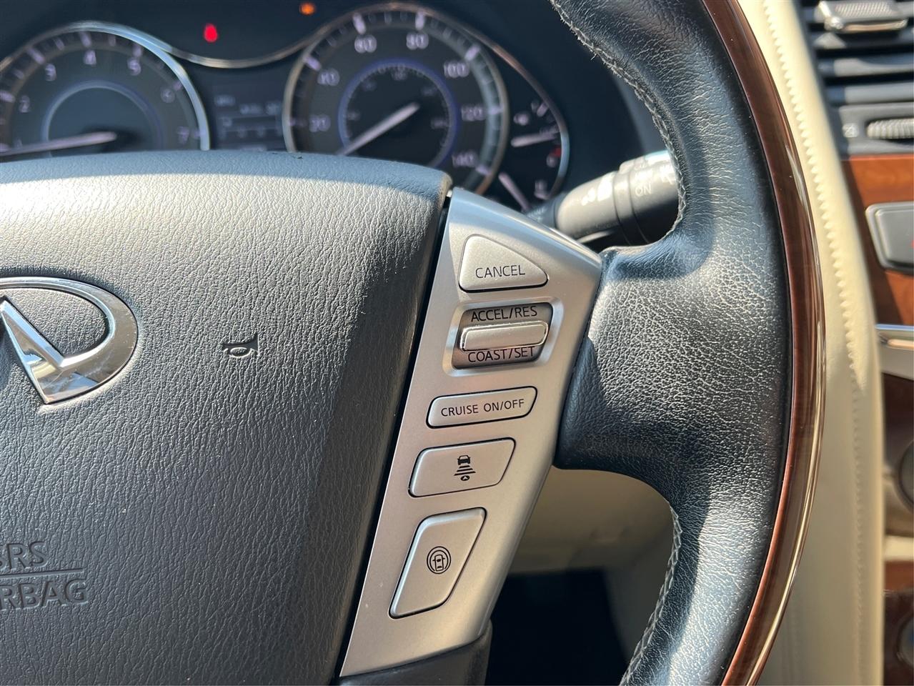 Infiniti QX80 AWD 2018