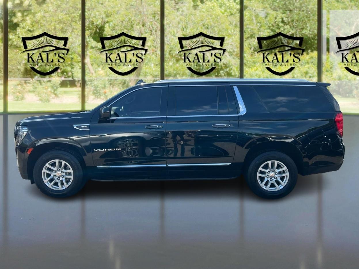 GMC Yukon XL 4WD 4dr SLT 2022