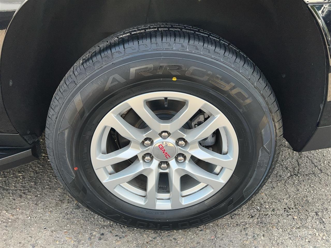 GMC Yukon XL 4WD 4dr SLT 2022
