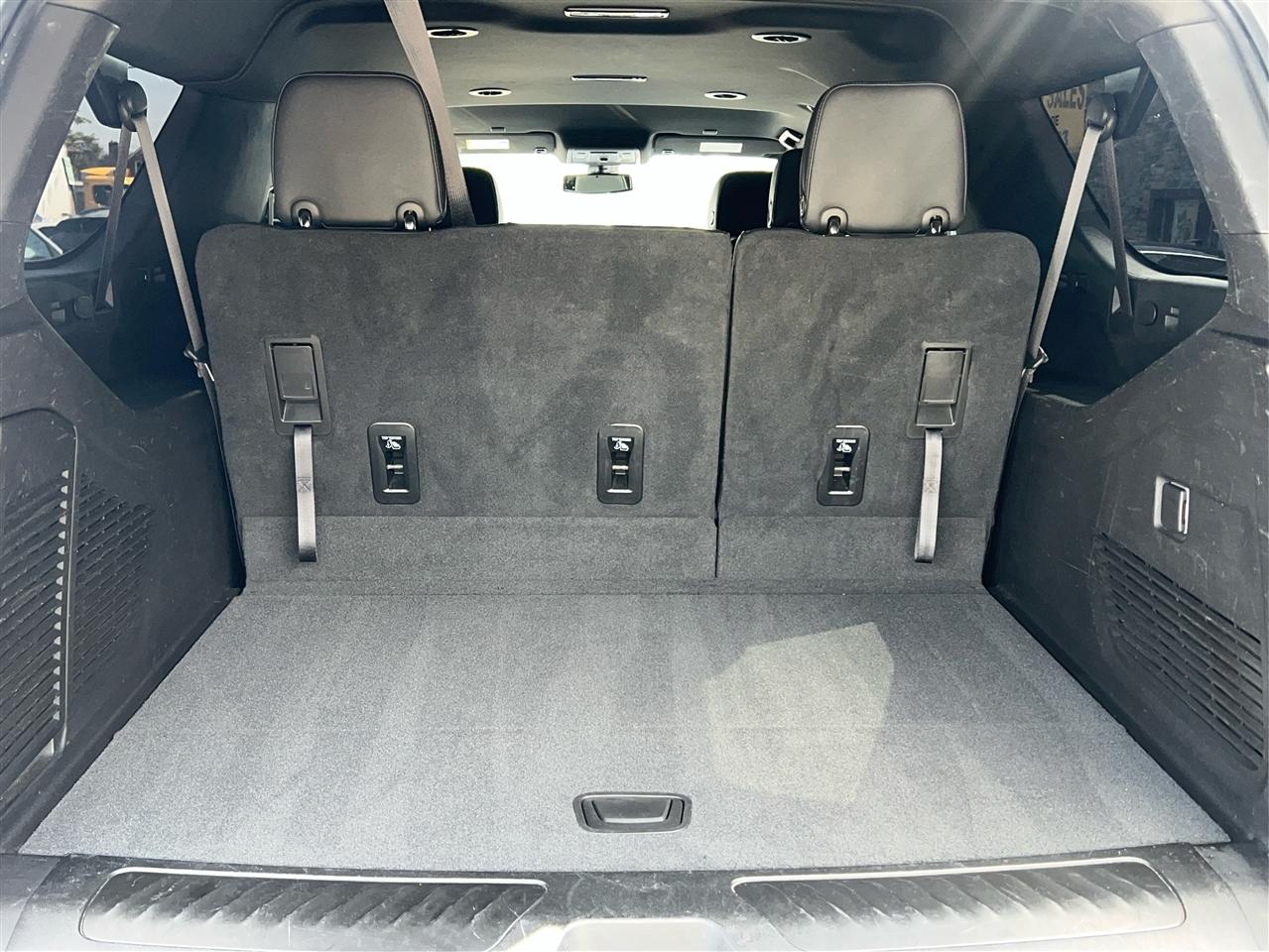 GMC Yukon XL 4WD 4dr SLT 2022