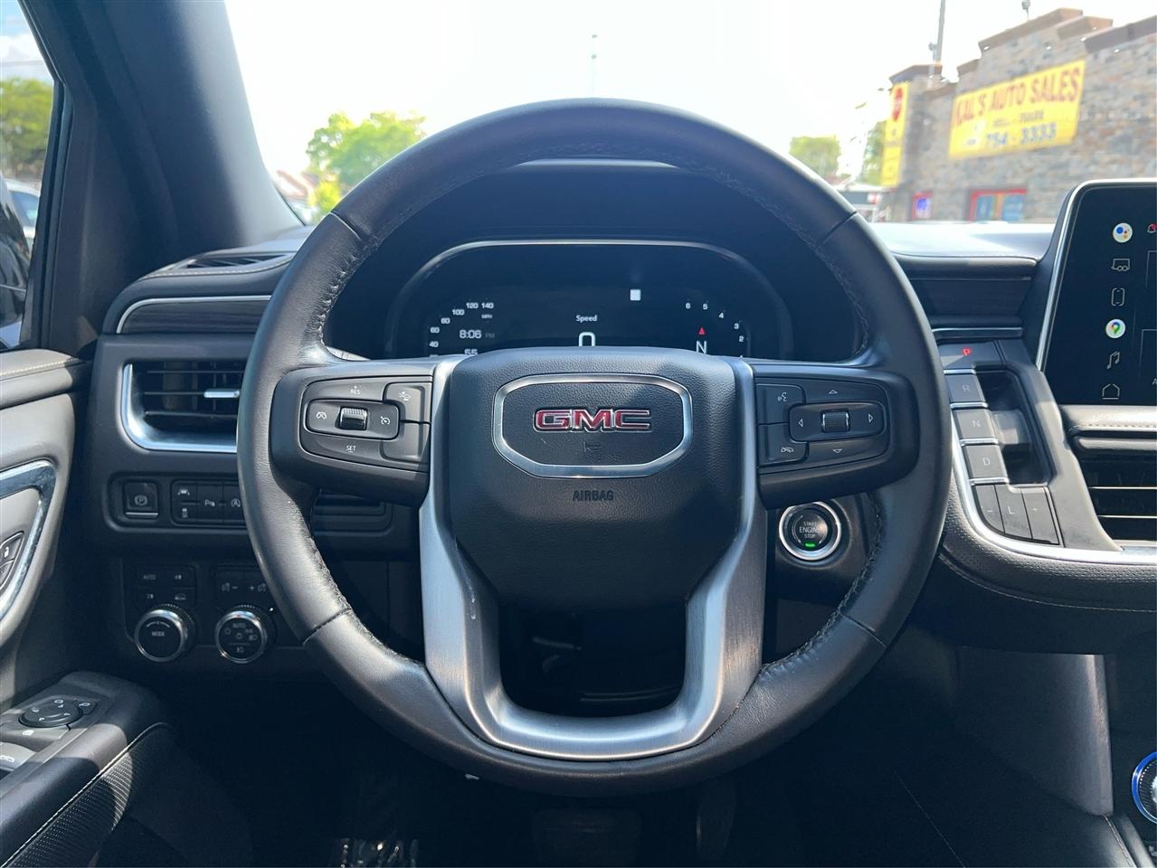 GMC Yukon XL 4WD 4dr SLT 2022