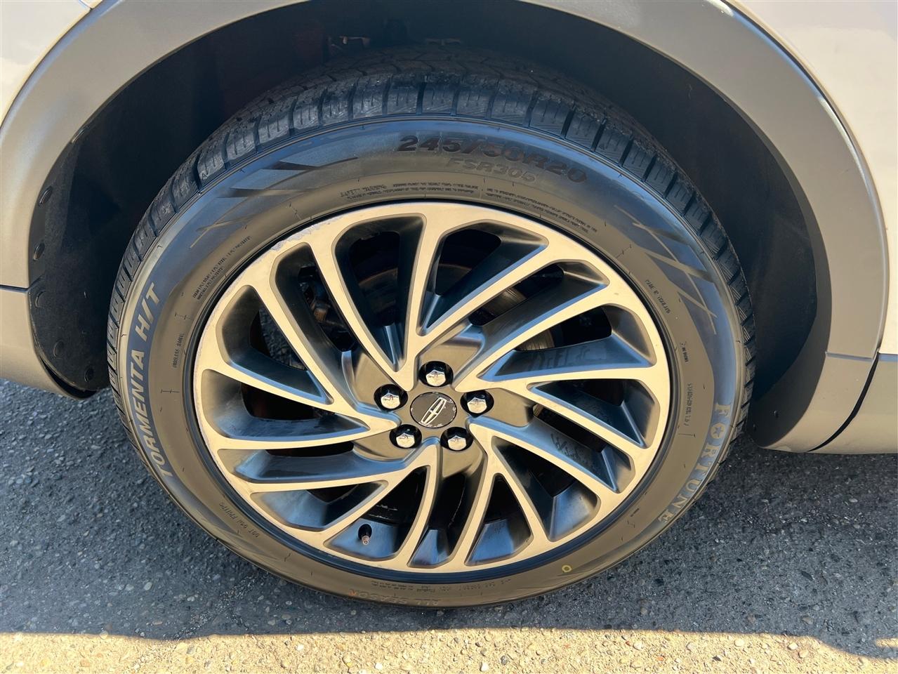 Lincoln Nautilus Reserve AWD 2019