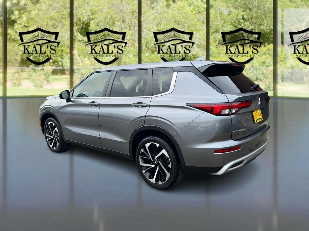 Mitsubishi Outlander SE S-AWC 2024