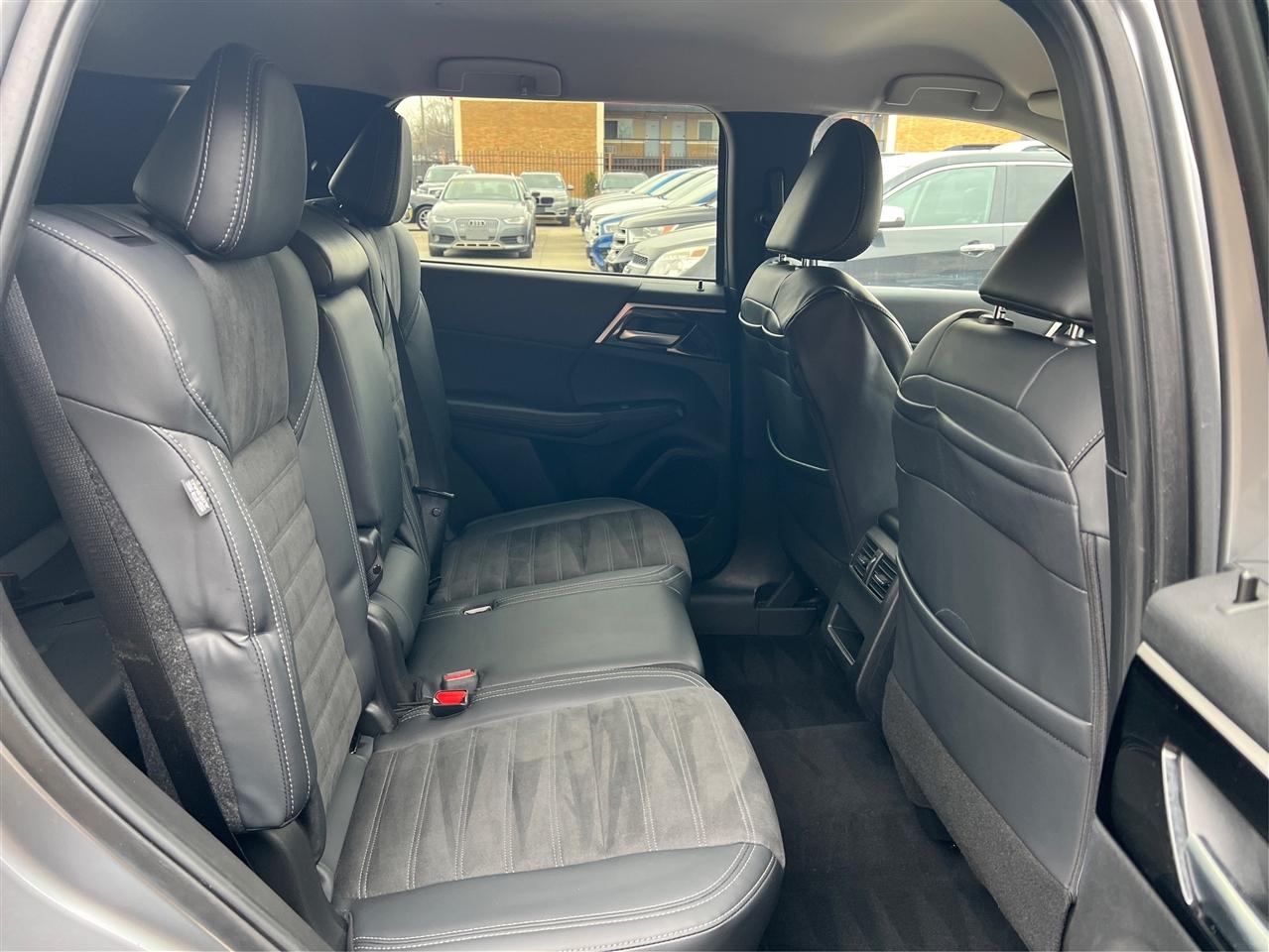 Mitsubishi Outlander SE S-AWC 2024