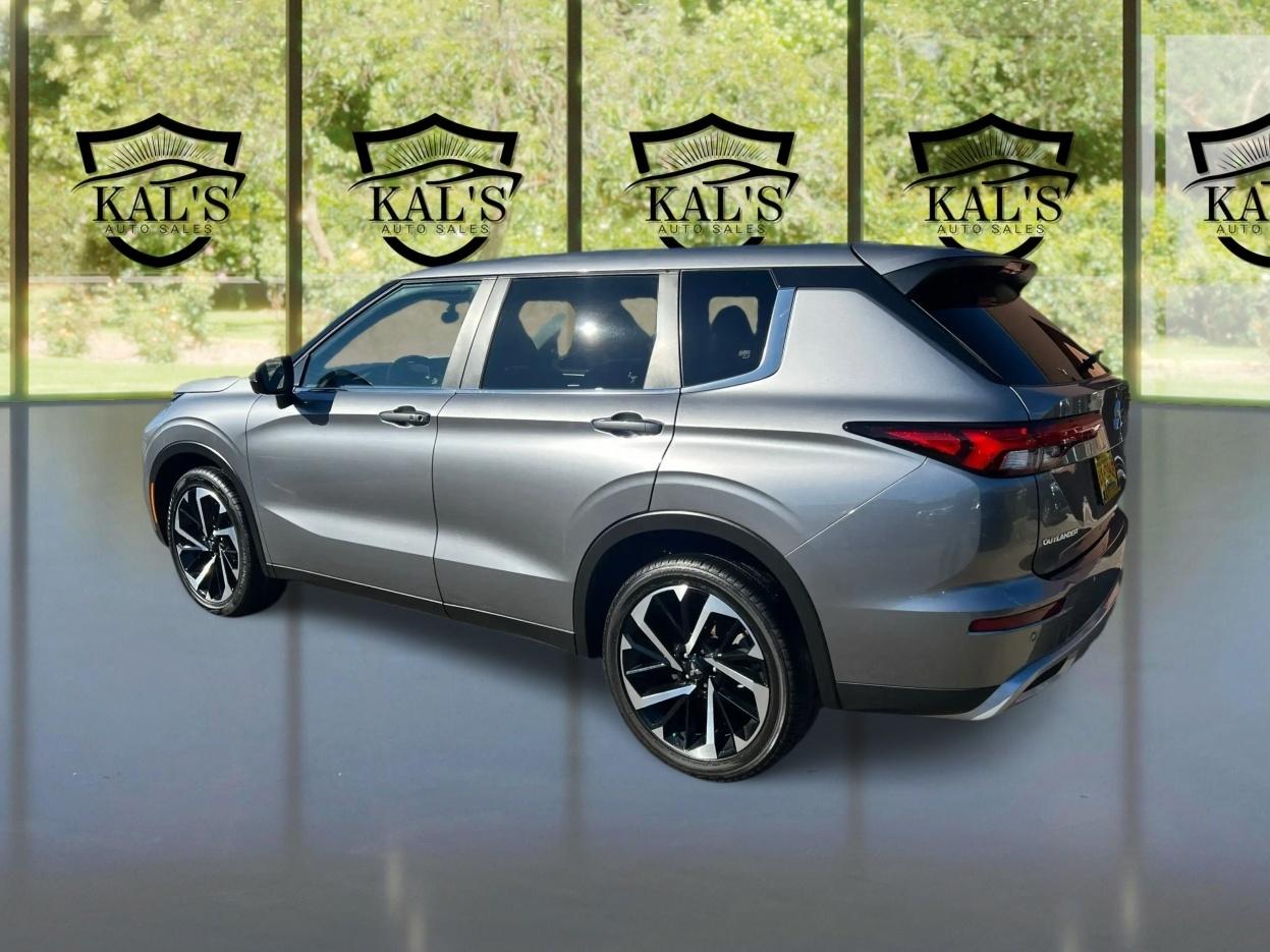 Mitsubishi Outlander SE S-AWC 2024
