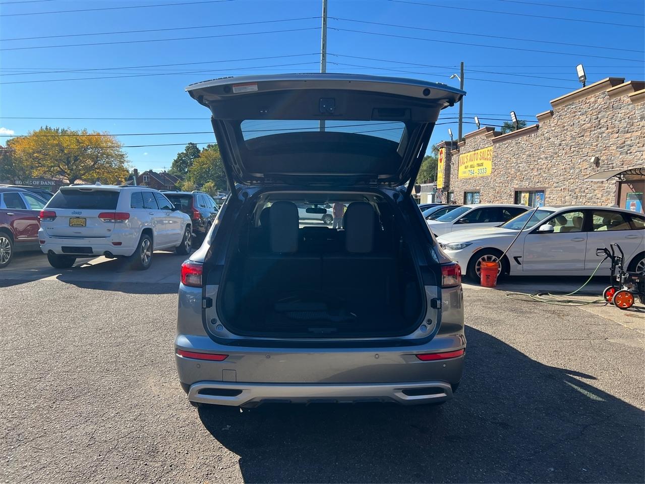 Mitsubishi Outlander SE S-AWC 2024