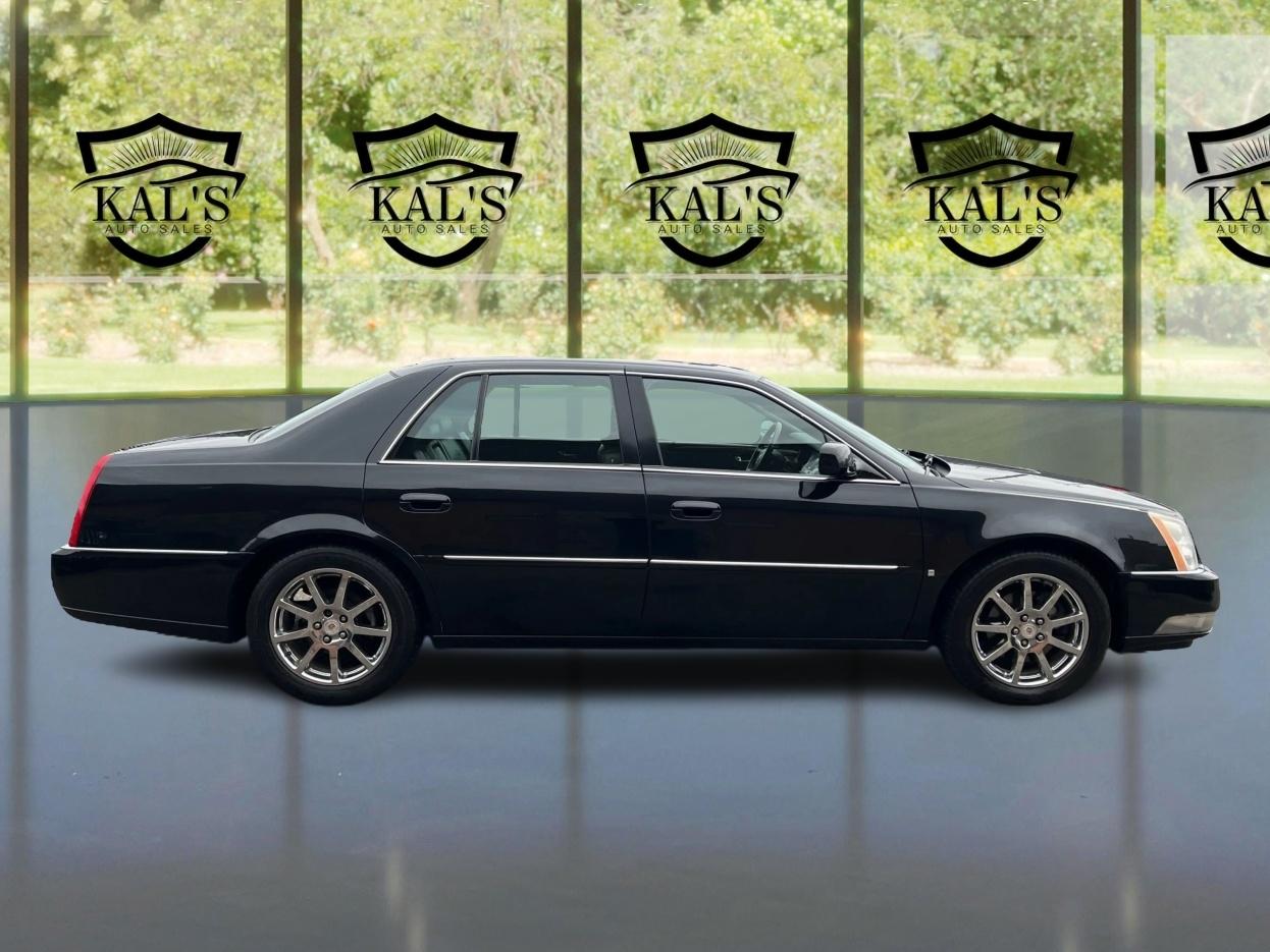 Cadillac DTS 4dr Sdn w/1SE 2008