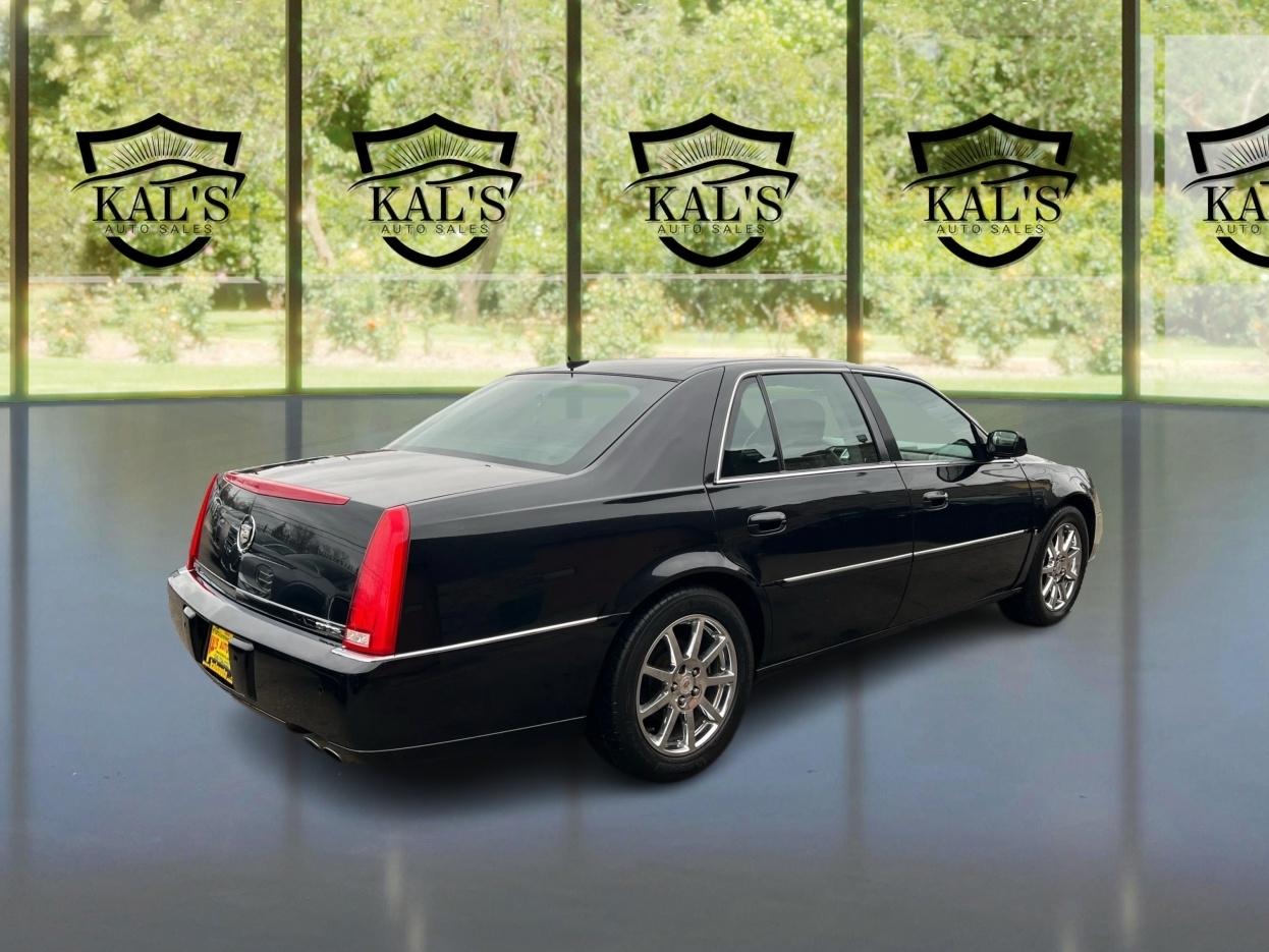 Cadillac DTS 4dr Sdn w/1SE 2008