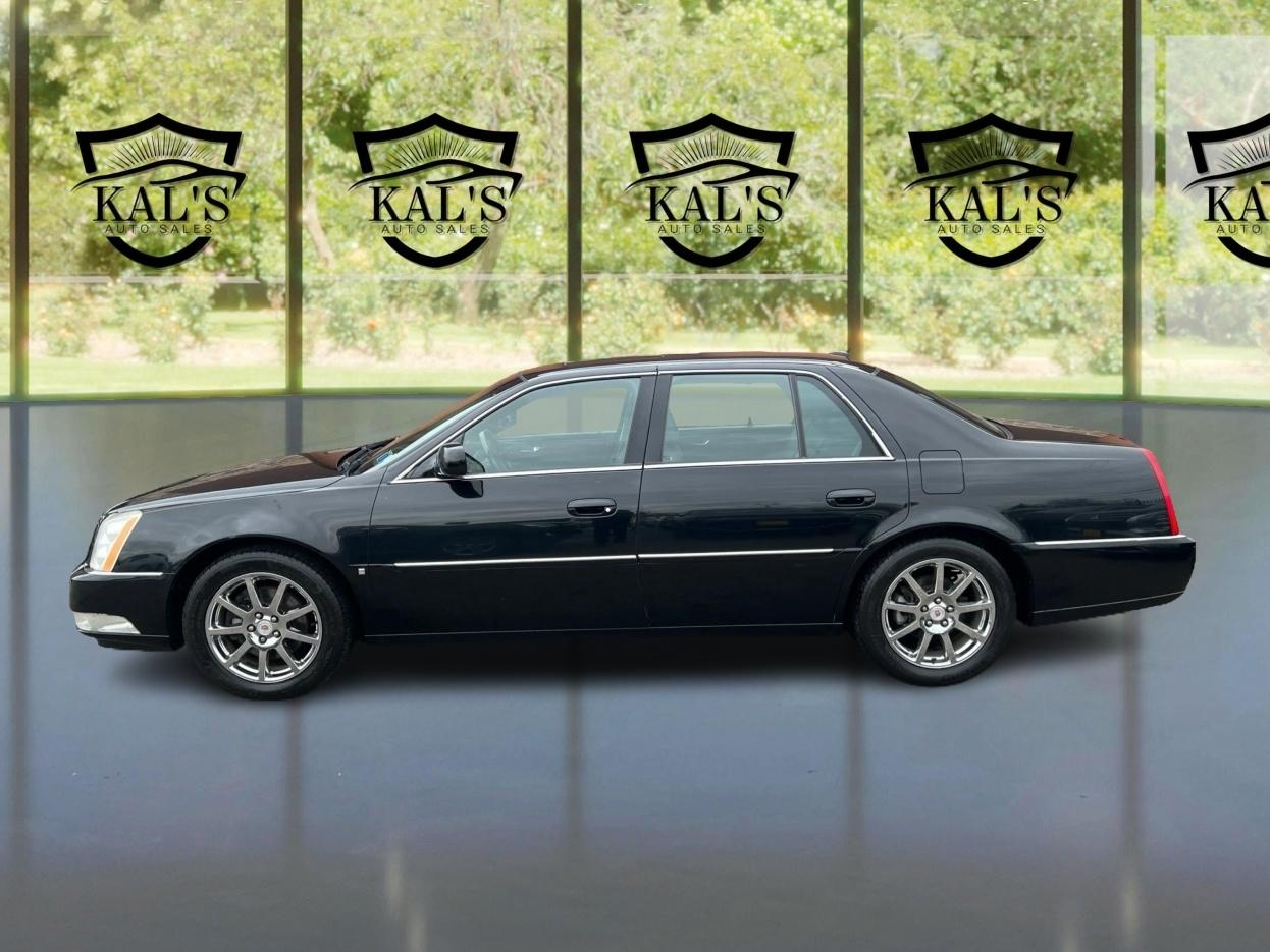 Cadillac DTS 4dr Sdn w/1SE 2008