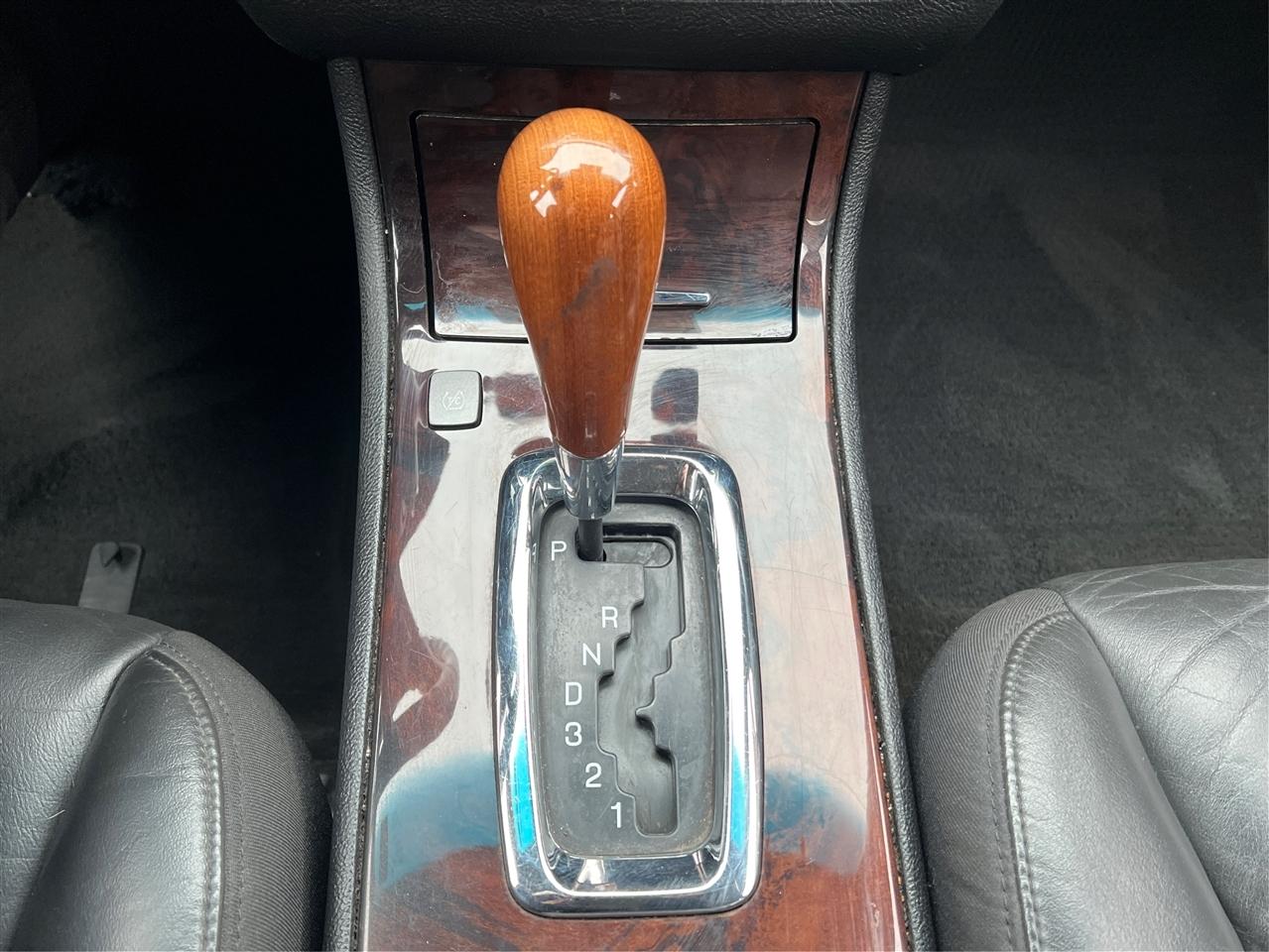 Cadillac DTS 4dr Sdn w/1SE 2008