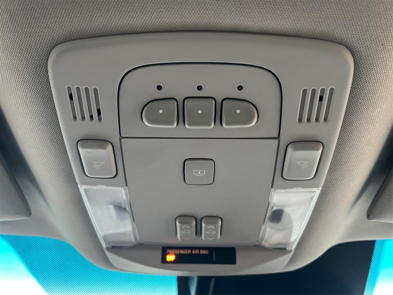 Cadillac DTS 4dr Sdn w/1SE 2008