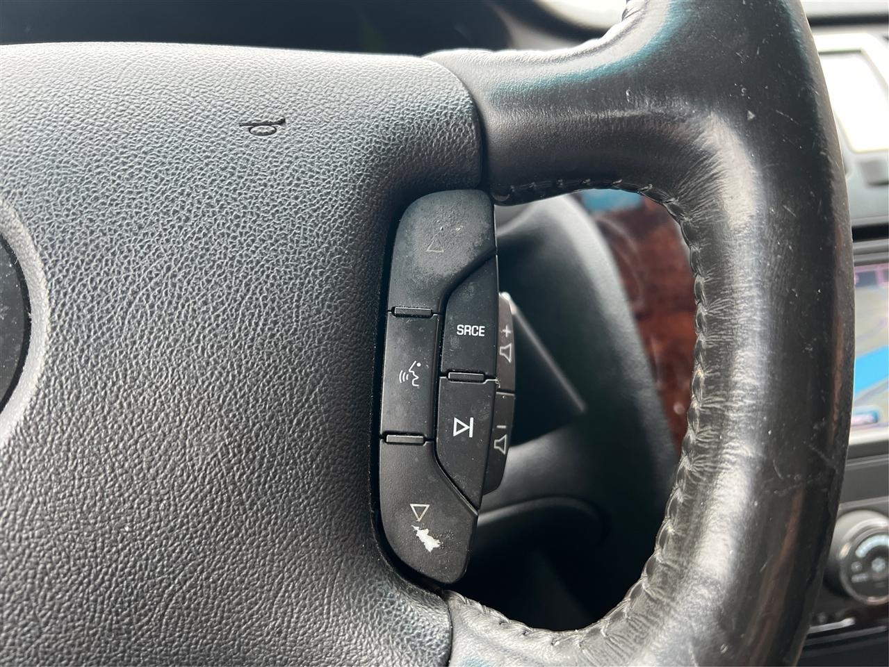 Cadillac DTS 4dr Sdn w/1SE 2008