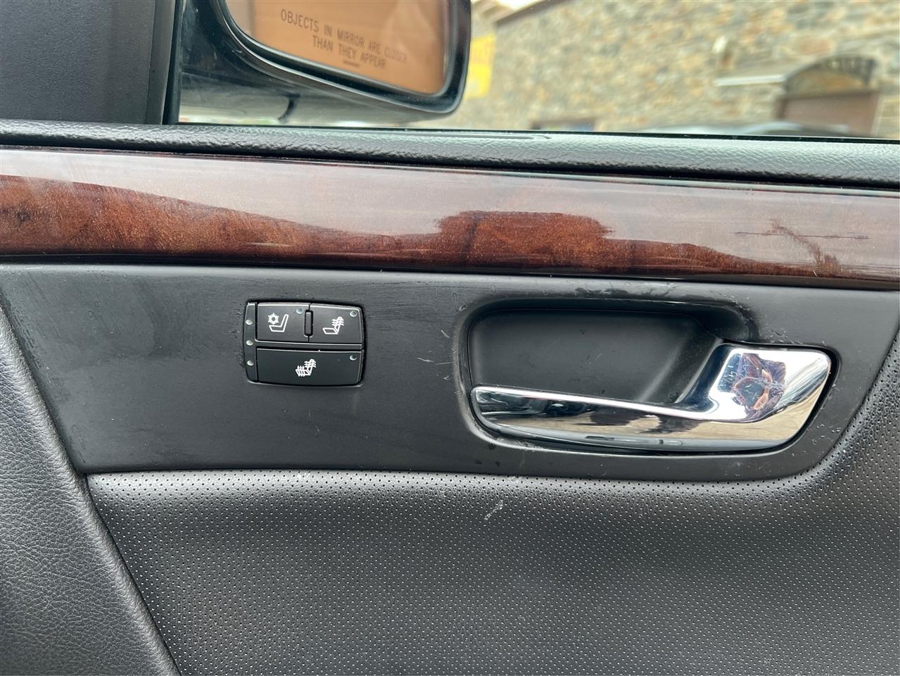 Cadillac DTS 4dr Sdn w/1SE 2008