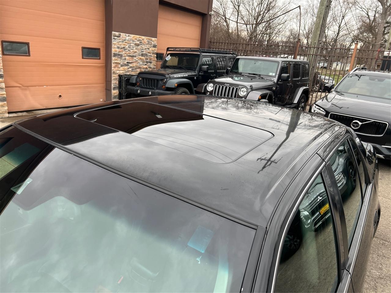 Cadillac DTS 4dr Sdn w/1SE 2008