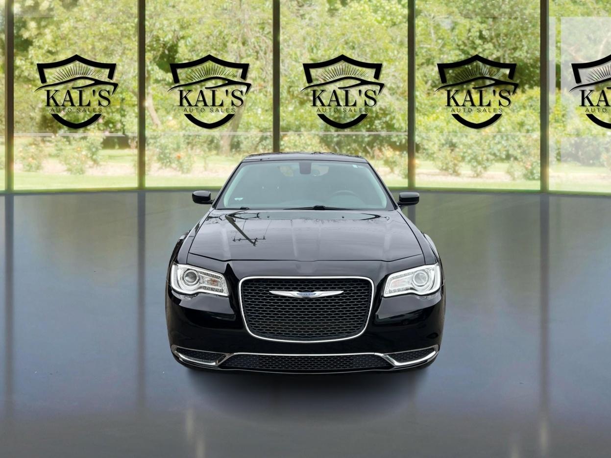Chrysler 300 Touring RWD 2018