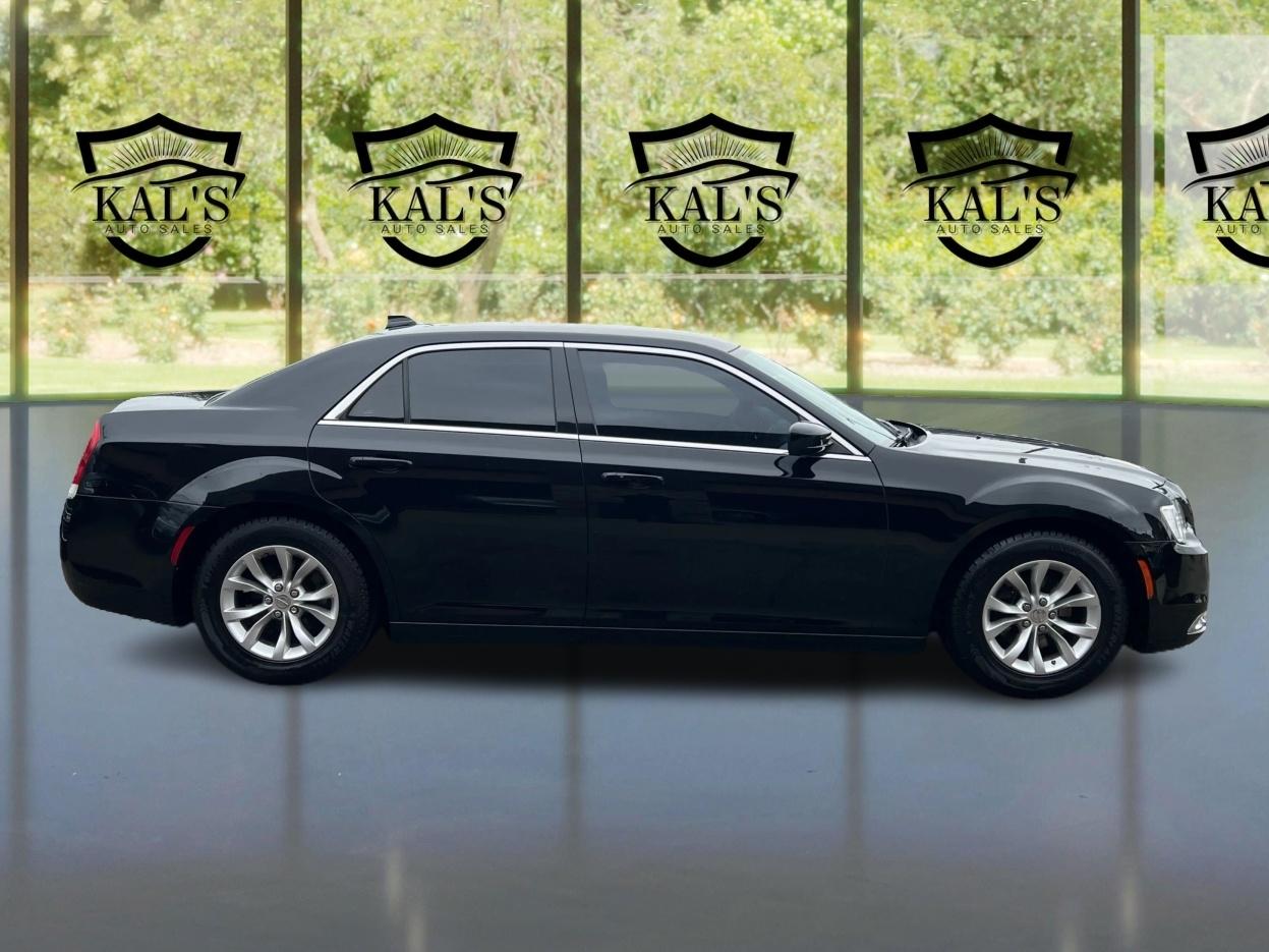 Chrysler 300 Touring RWD 2018