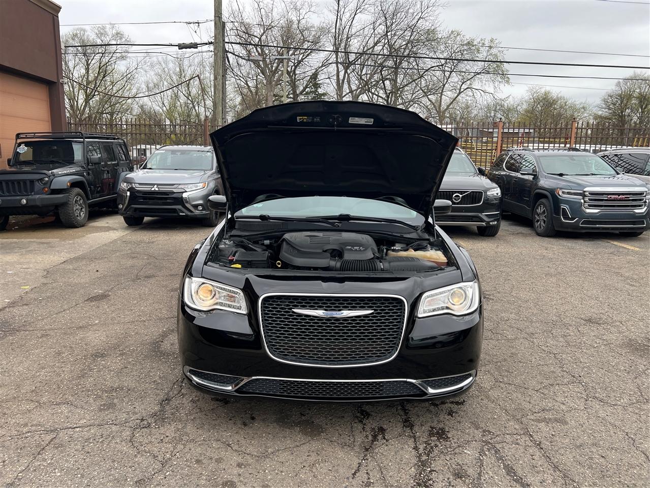 Chrysler 300 Touring RWD 2018