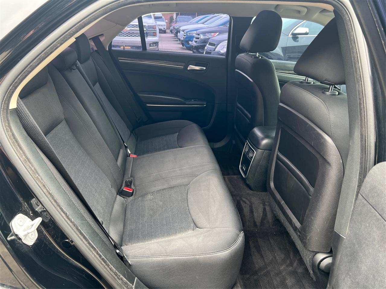 Chrysler 300 Touring RWD 2018