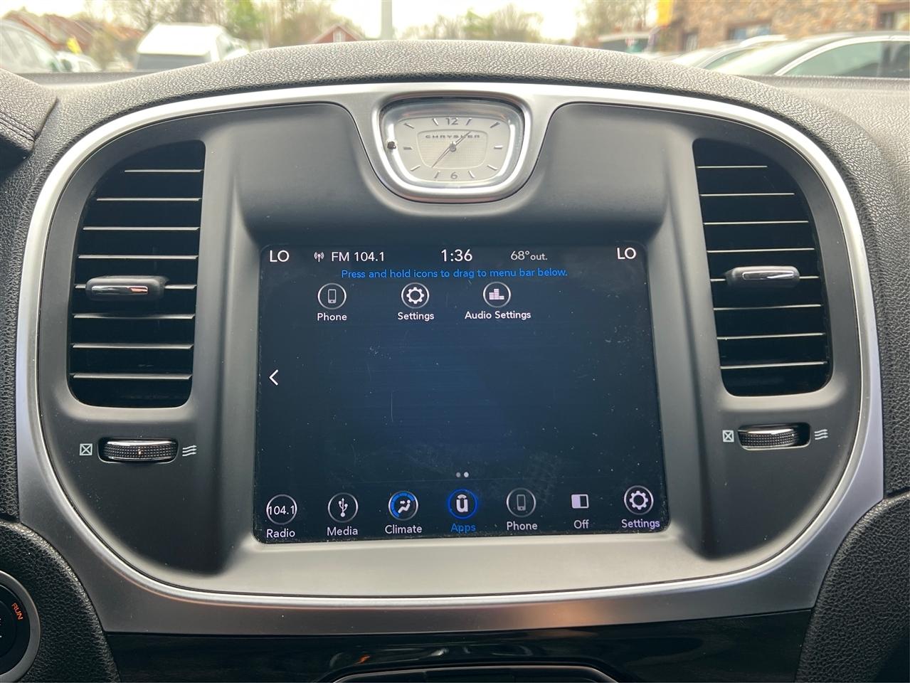 Chrysler 300 Touring RWD 2018