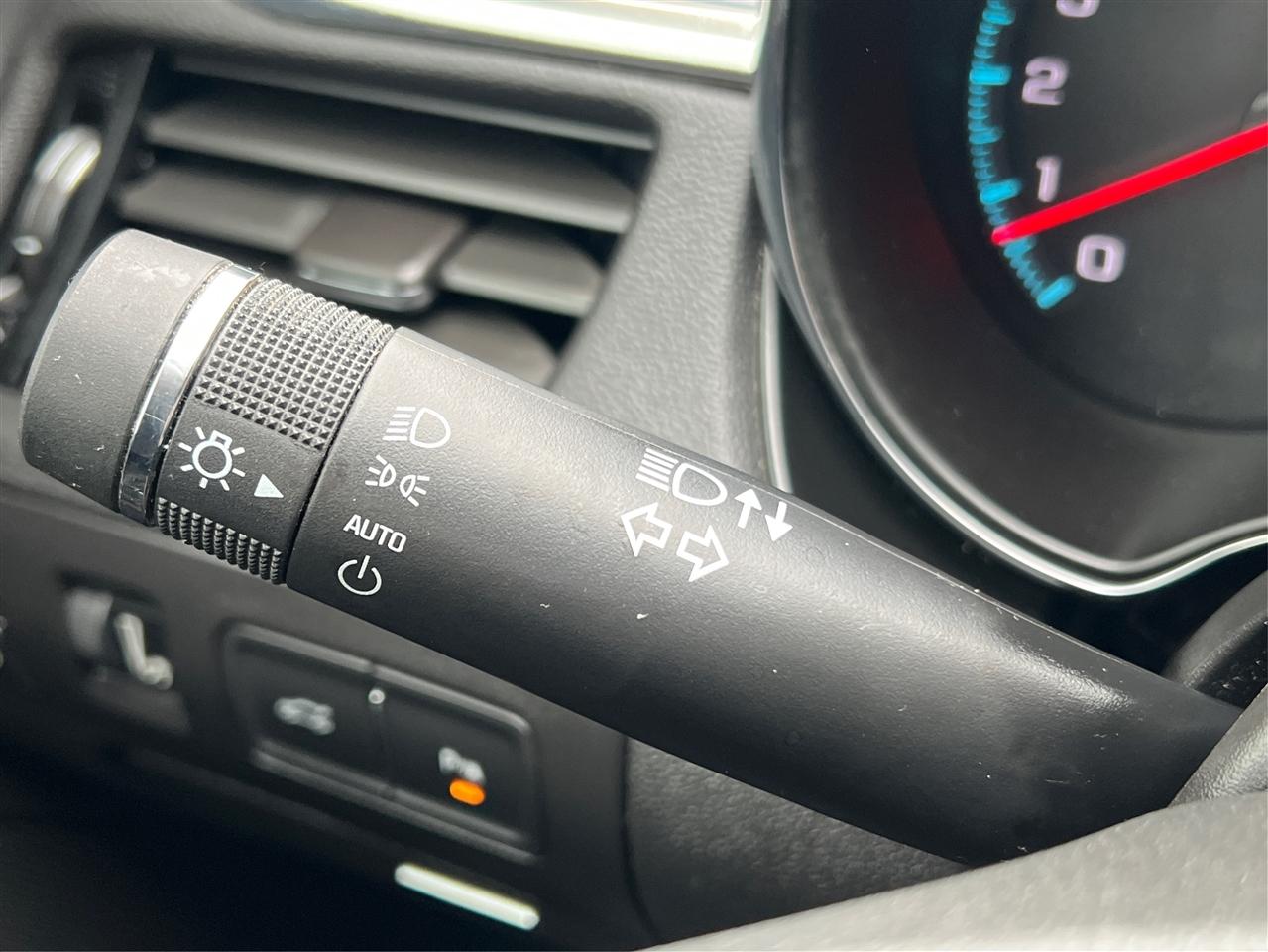 Chevrolet Impala 4dr Sdn Premier w/2LZ 2020