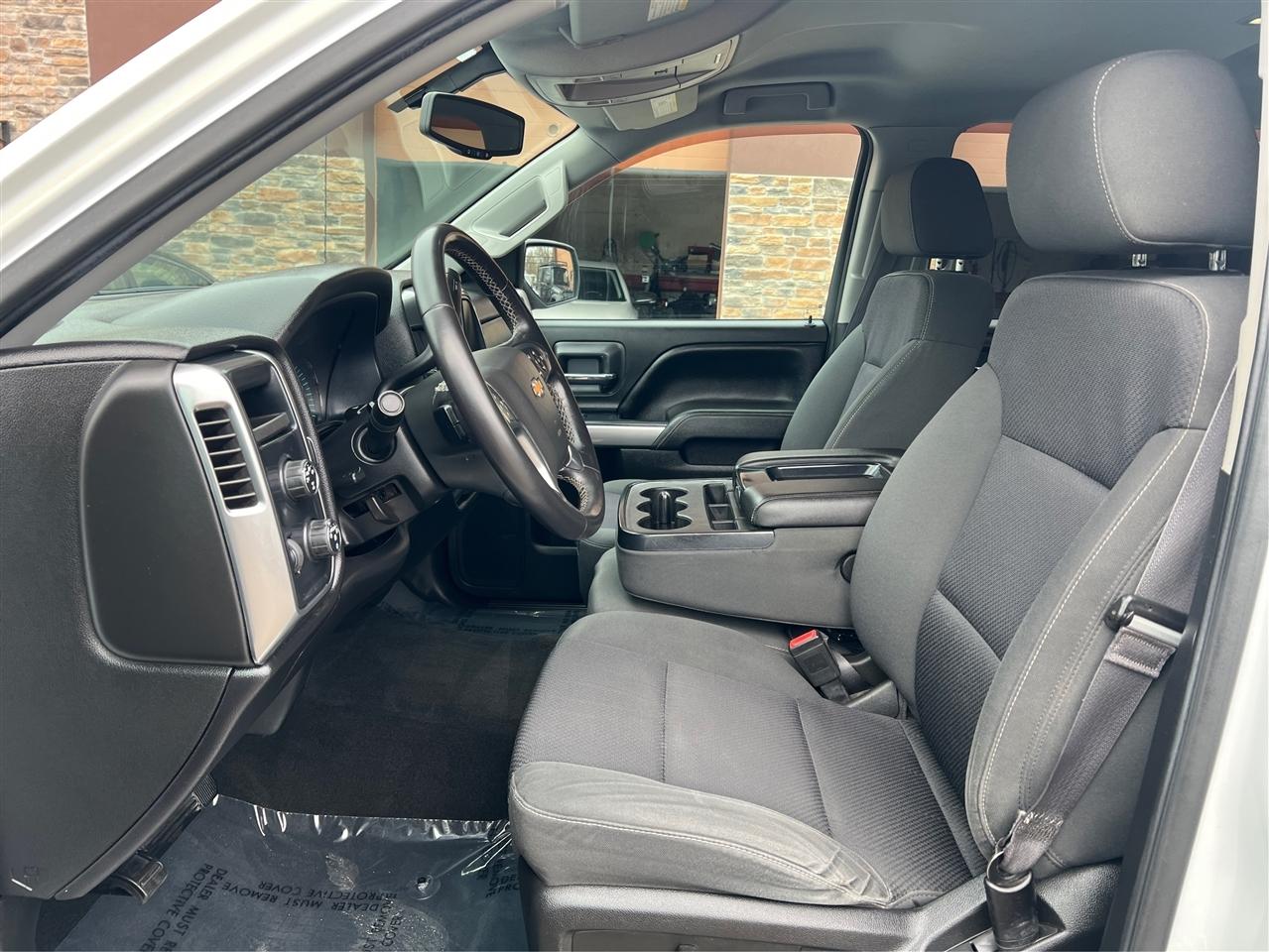 Chevrolet Silverado 1500 4WD Crew Cab 153.0" LT w/1LT 2015