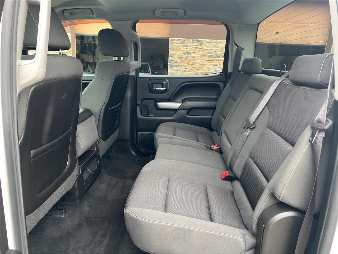 Chevrolet Silverado 1500 4WD Crew Cab 153.0" LT w/1LT 2015