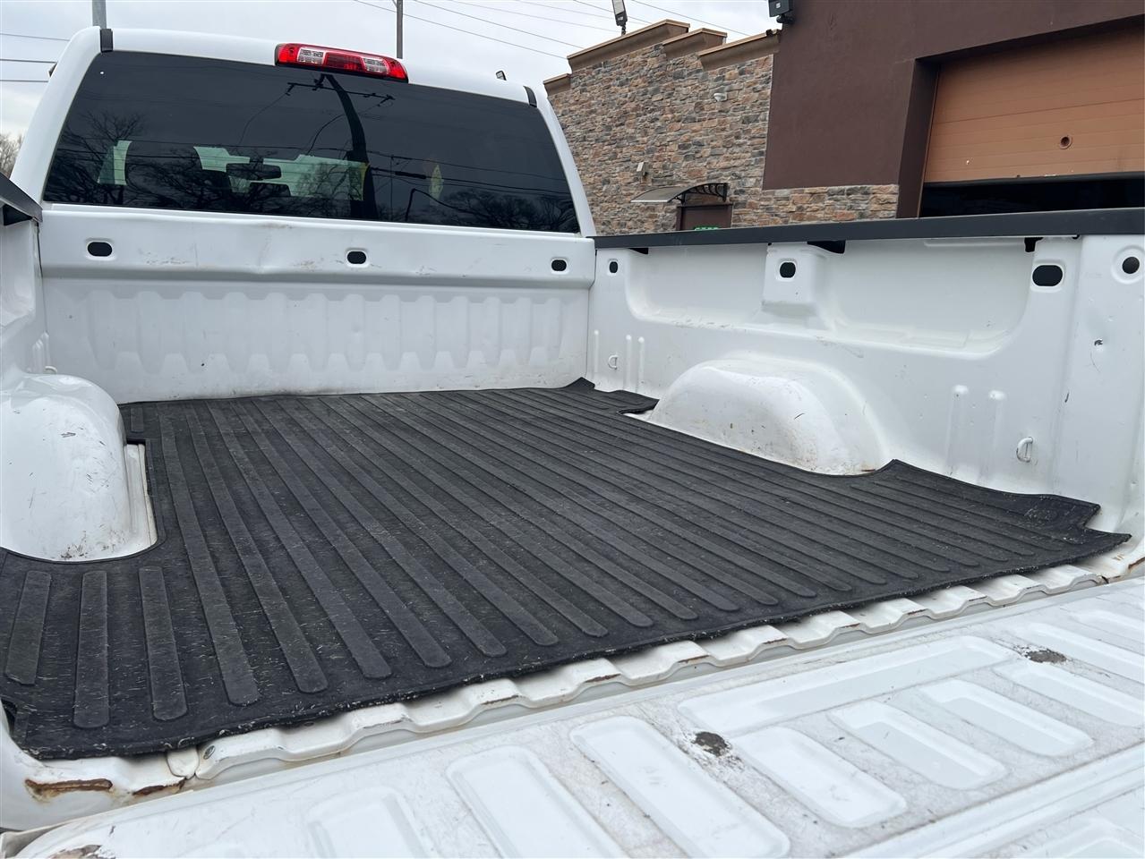 Chevrolet Silverado 1500 4WD Crew Cab 153.0" LT w/1LT 2015