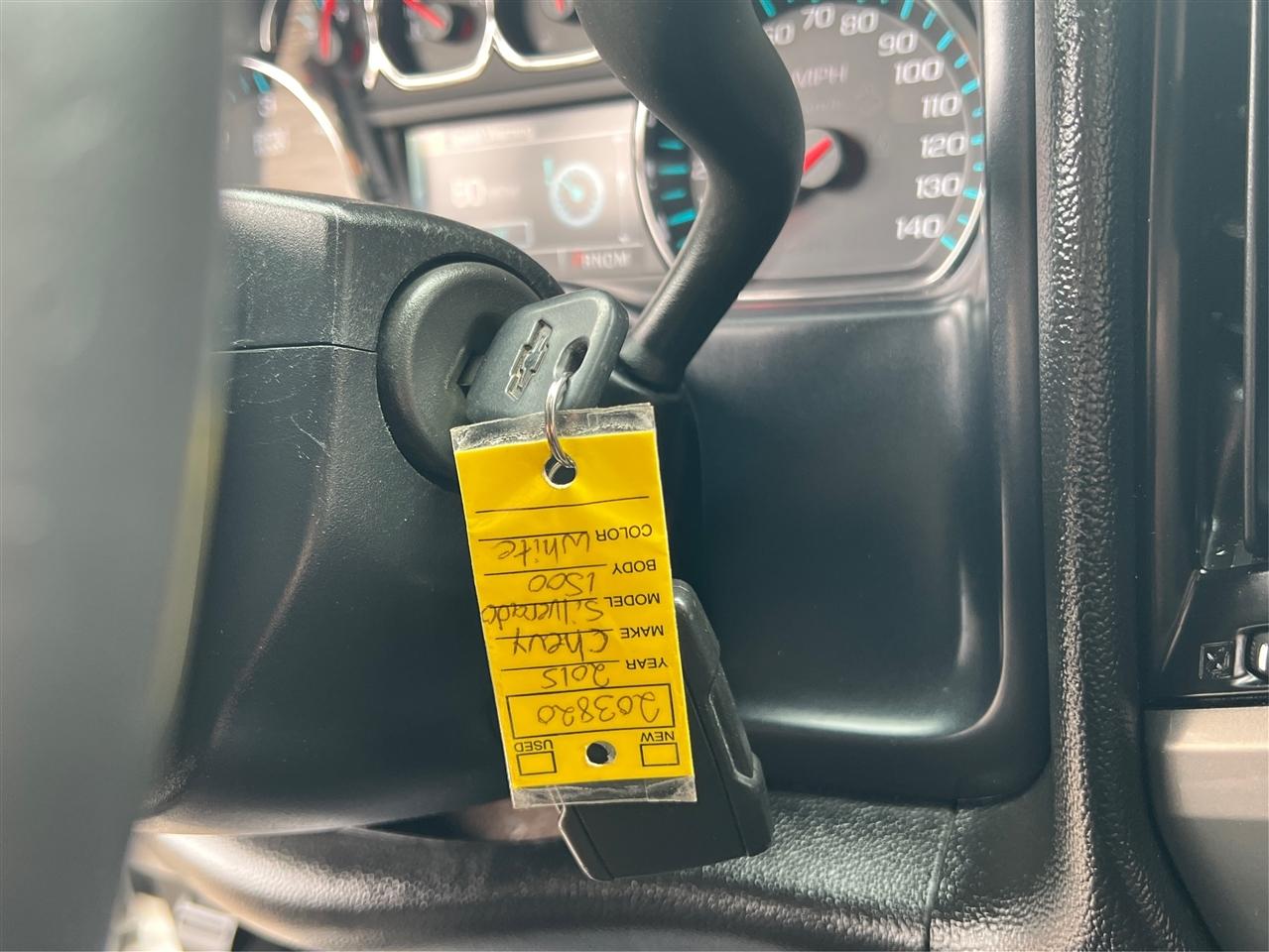 Chevrolet Silverado 1500 4WD Crew Cab 153.0" LT w/1LT 2015