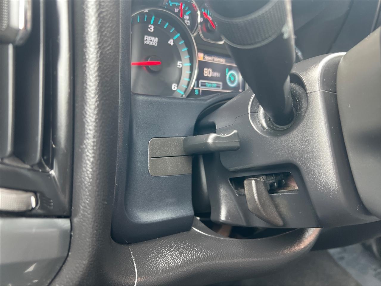 Chevrolet Silverado 1500 4WD Crew Cab 153.0" LT w/1LT 2015