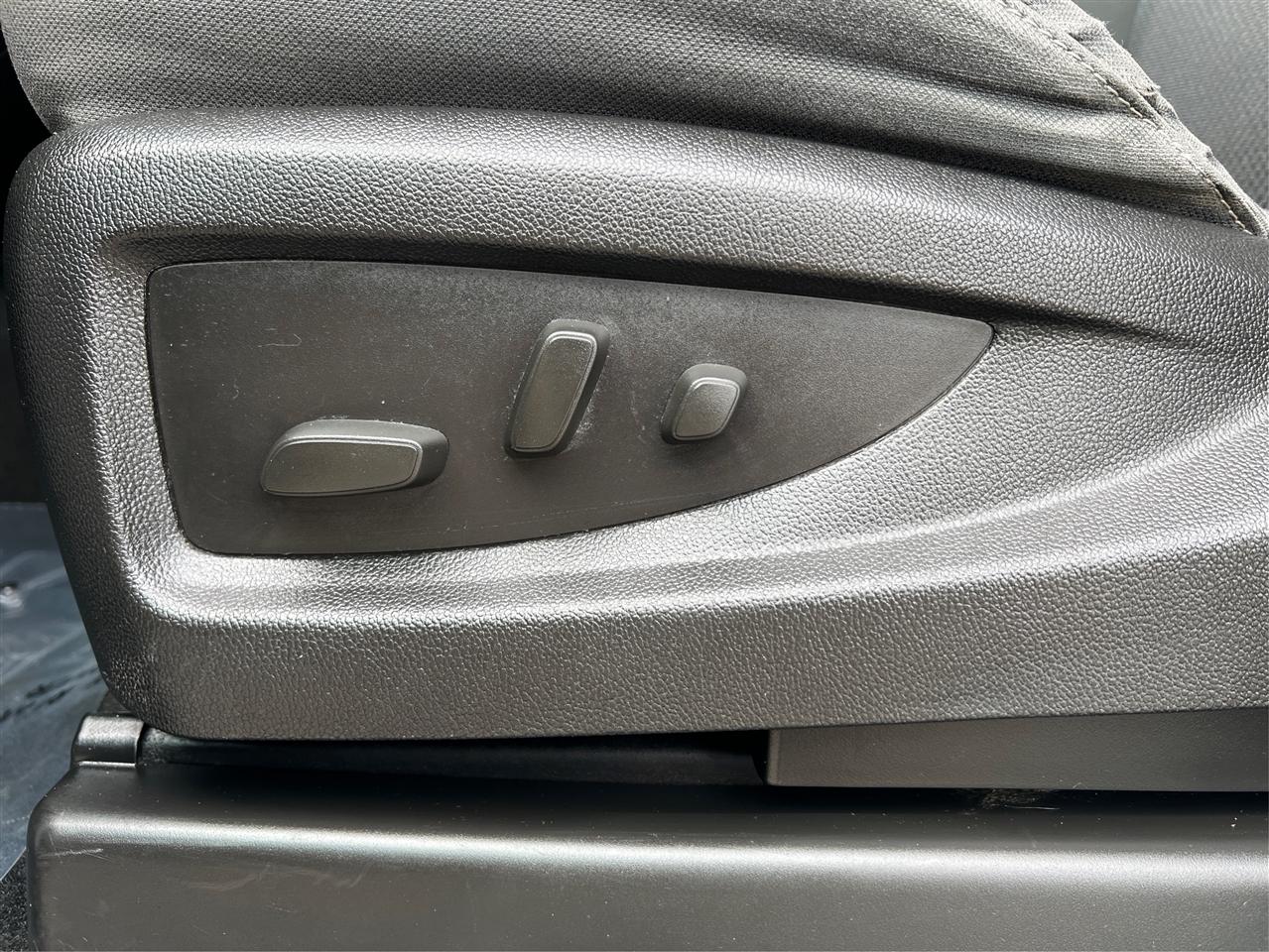 Chevrolet Silverado 1500 4WD Crew Cab 153.0" LT w/1LT 2015