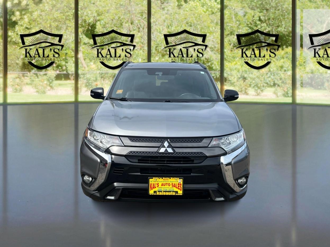 Mitsubishi Outlander ES S-AWC 2020
