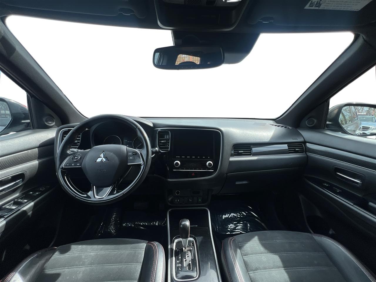 Mitsubishi Outlander ES S-AWC 2020