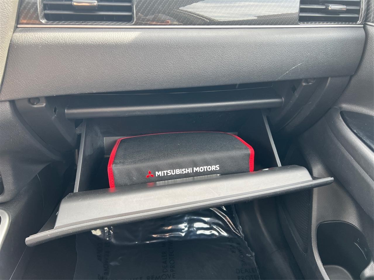 Mitsubishi Outlander ES S-AWC 2020