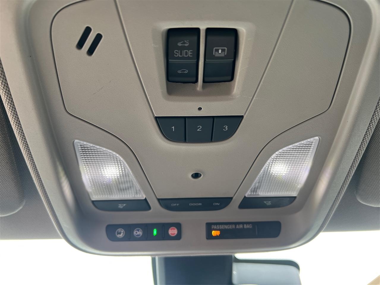 Chevrolet Impala 4dr Sdn Premier w/2LZ 2017