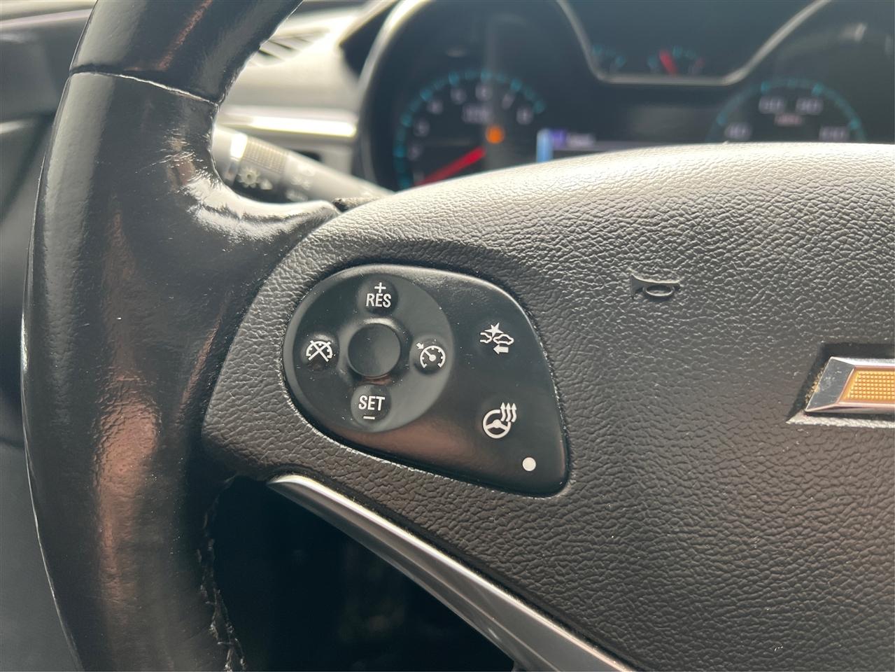 Chevrolet Impala 4dr Sdn Premier w/2LZ 2017