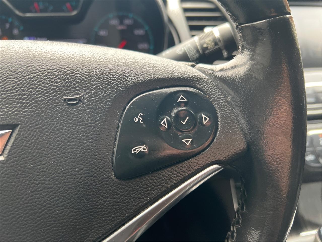 Chevrolet Impala 4dr Sdn Premier w/2LZ 2017