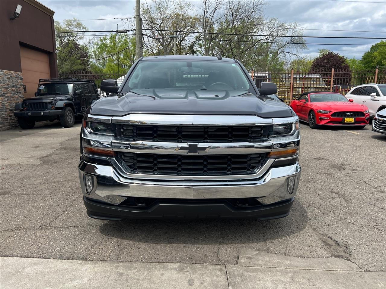 Chevrolet Silverado 1500 4WD Double Cab 143.5" LT w/1LT 2016