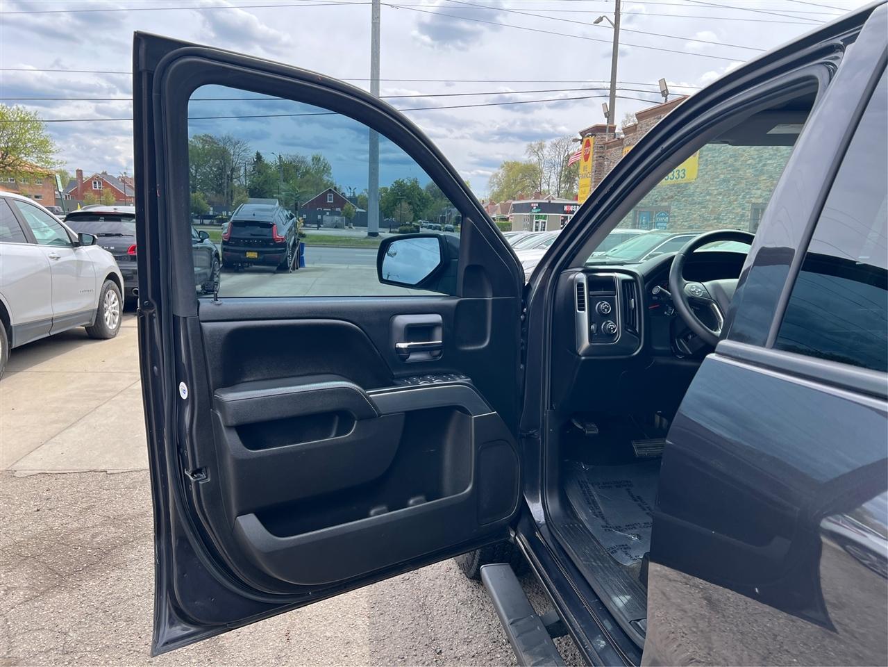 Chevrolet Silverado 1500 4WD Double Cab 143.5" LT w/1LT 2016