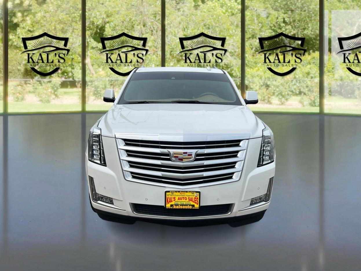 Cadillac Escalade 4WD 4dr Platinum 2017