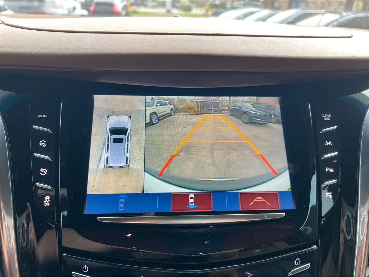 Cadillac Escalade 4WD 4dr Platinum 2017