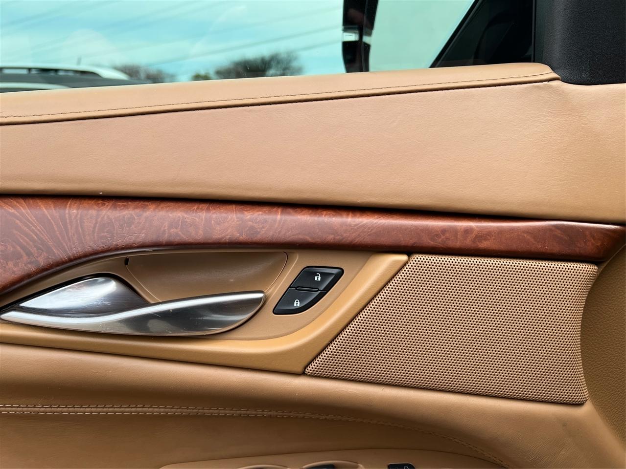 Cadillac Escalade 4WD 4dr Platinum 2017