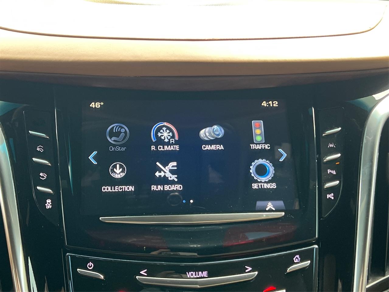 Cadillac Escalade 4WD 4dr Platinum 2017