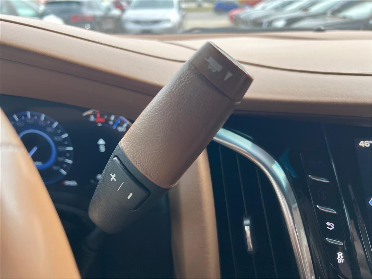 Cadillac Escalade 4WD 4dr Platinum 2017