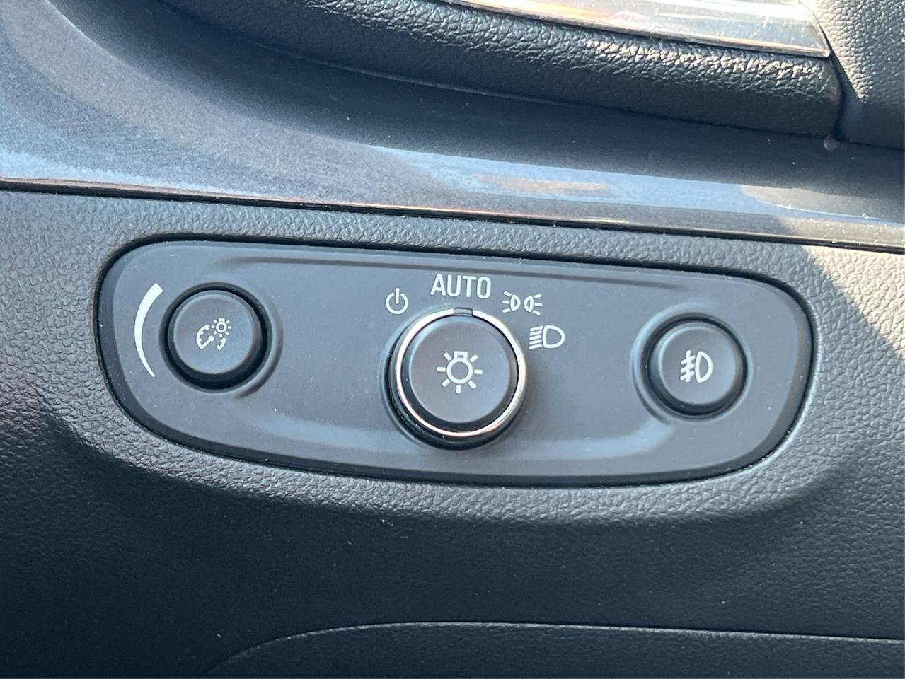 Buick Encore FWD 4dr Essence 2019