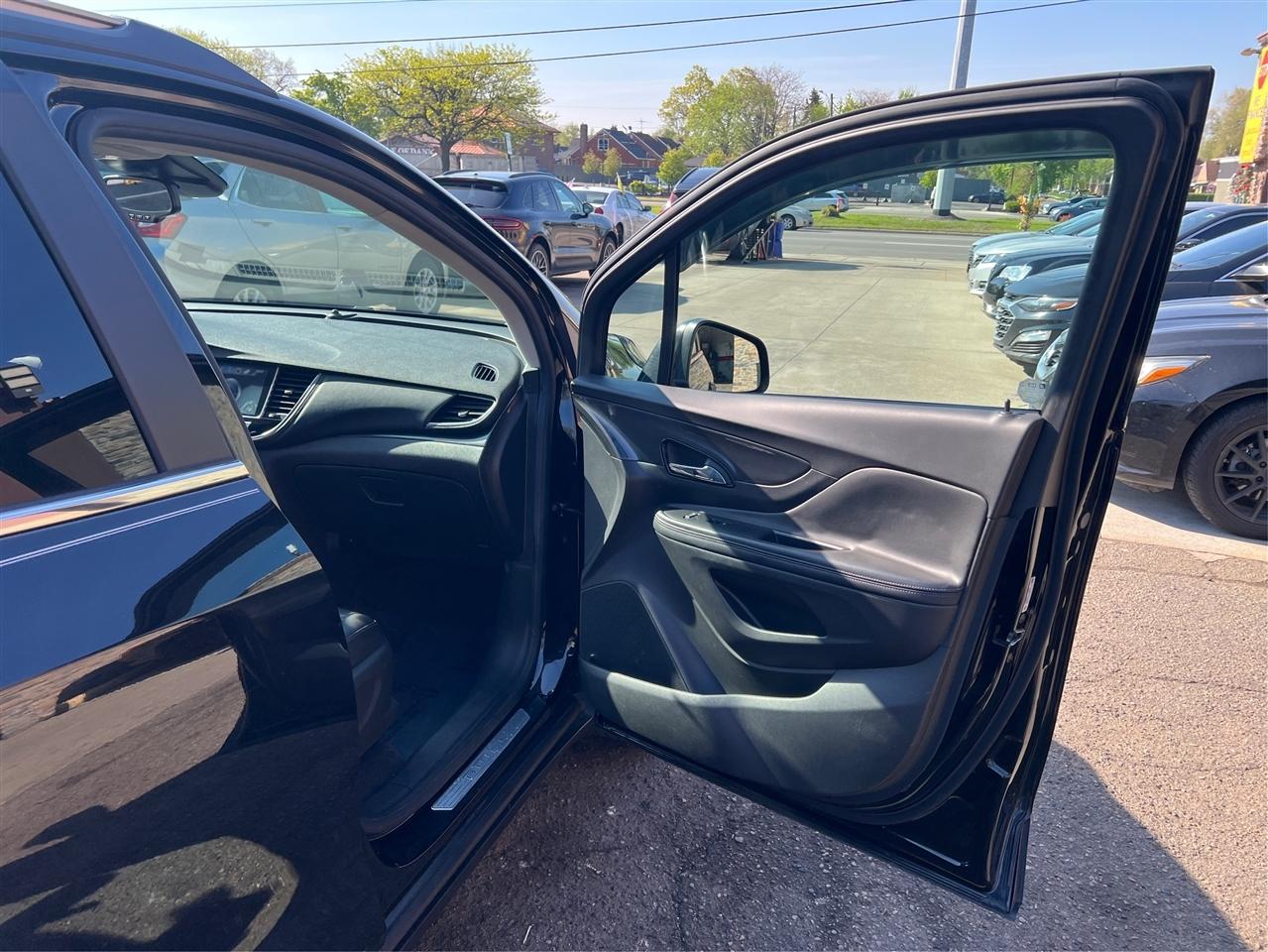 Buick Encore FWD 4dr Essence 2019