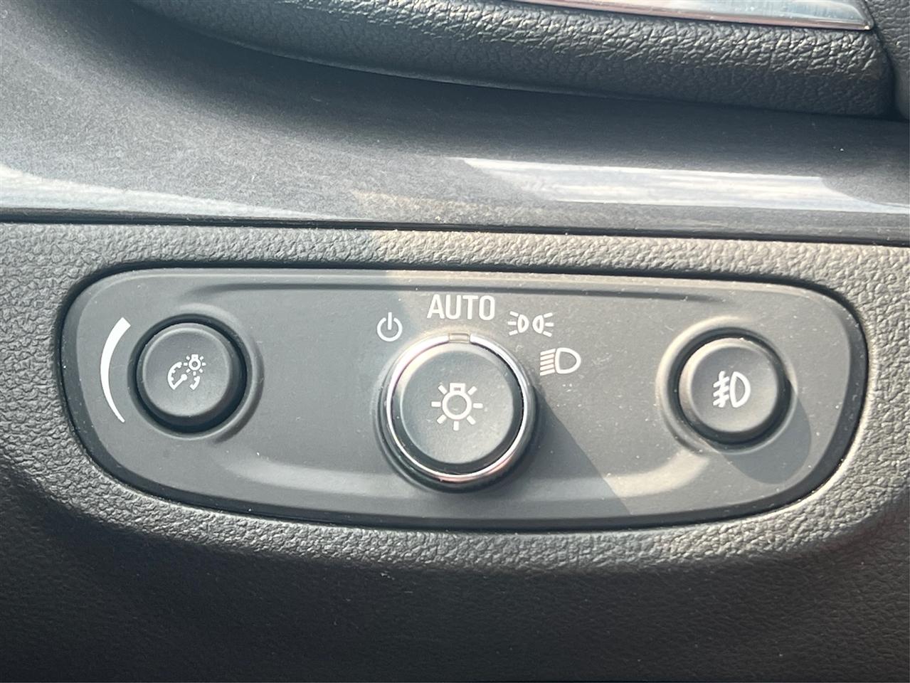 Buick Encore FWD 4dr Essence 2019
